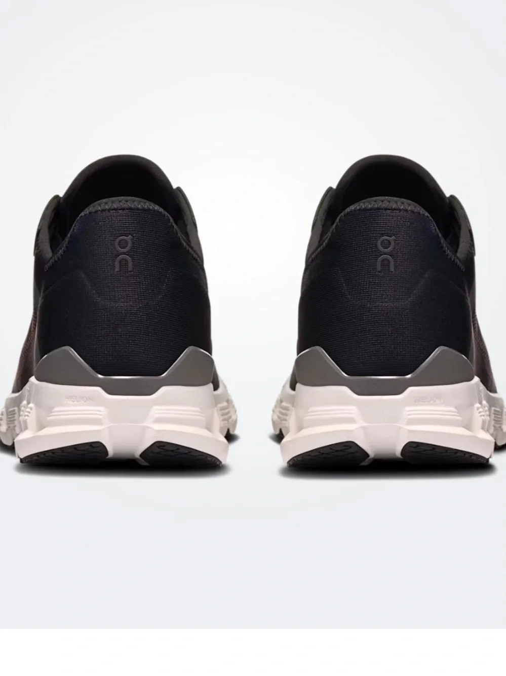 On Running men Cloud  Black | Asphalt Cloud X4 AD Sneakers  size 10 gently used